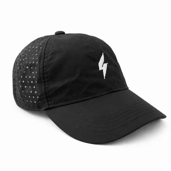 Gorra Negra perforada secado rápido